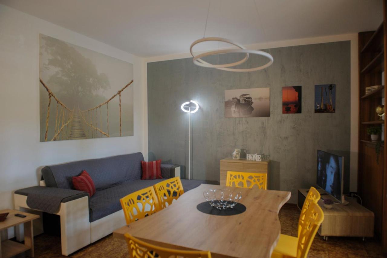 Casa Betty Appartement Peschiera del Garda Buitenkant foto